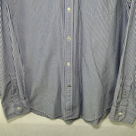American Eagle Classic Fit Button Down Shirt Mens Size Large Blue Striped NWOT - Picture 3 of 12